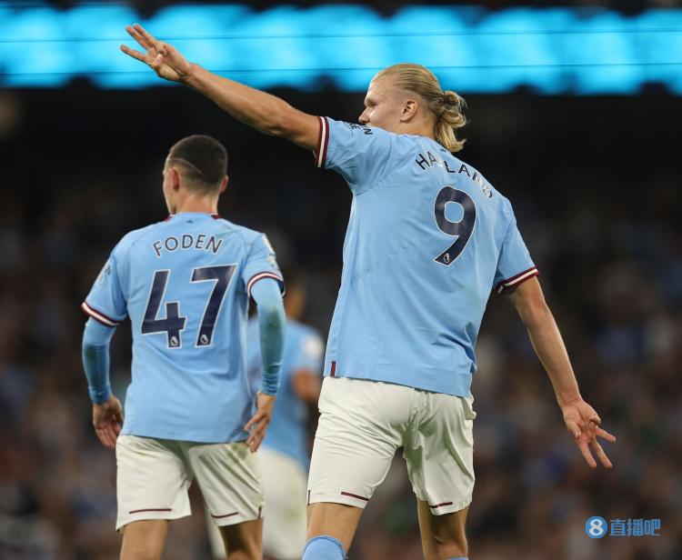 根据目前的情况拜仁明年夏天无意与格雷茨卡续约（从现状看，拜仁明夏不打算与格雷茨卡续约）