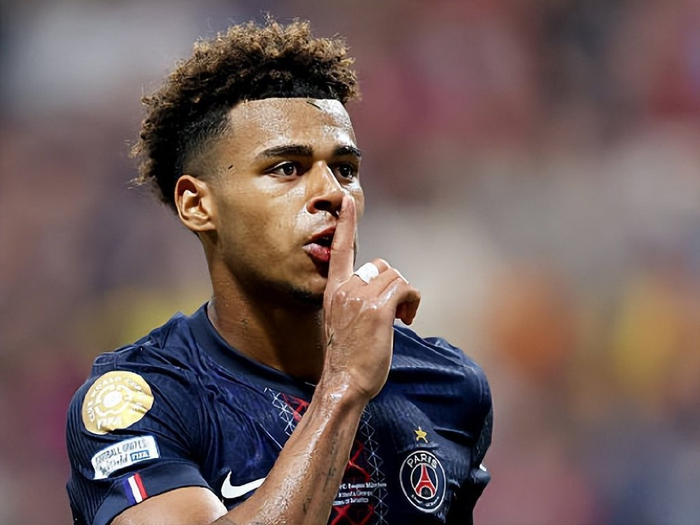 62场！埃梅里成为维拉队史英超获胜场数最多的主教练（埃梅里以62场英超胜利登顶维拉队史主帅胜场榜）