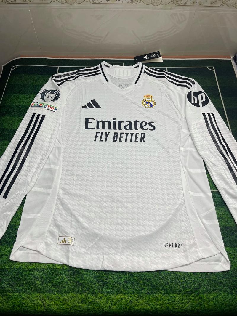 全市场：替补出场表现优异，巴图里纳是尼科-帕斯离队后的首选（全市场：替补表现抢眼，尼科-帕斯离队后巴图里纳被视为首要人选）